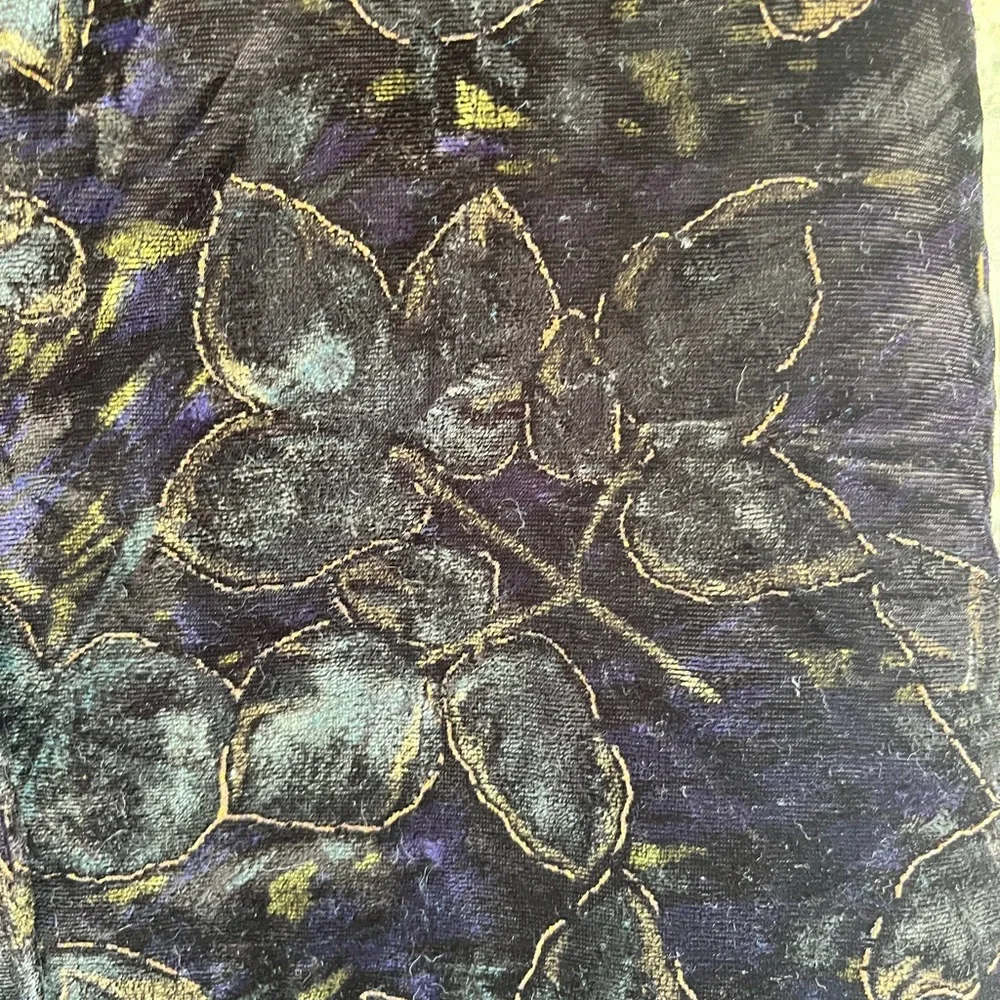Purple & Black Velvet Leaf & Glitter Detail Special Occasion Vest - Picture 7 of 8